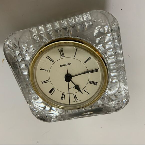 Staiger Quartz Lead Crystal Clock West Germany Movement - Crystal Made in France - Picture 4 of 4